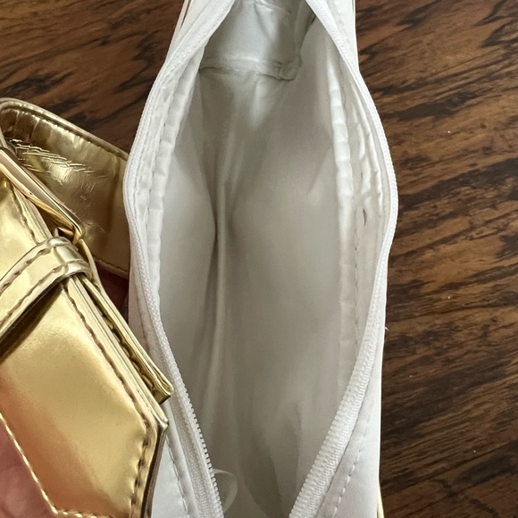 Dior cosmetic bag - Picture 2 of 7